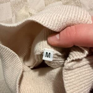 Cream Ribbed Women’s Sweater - Size M